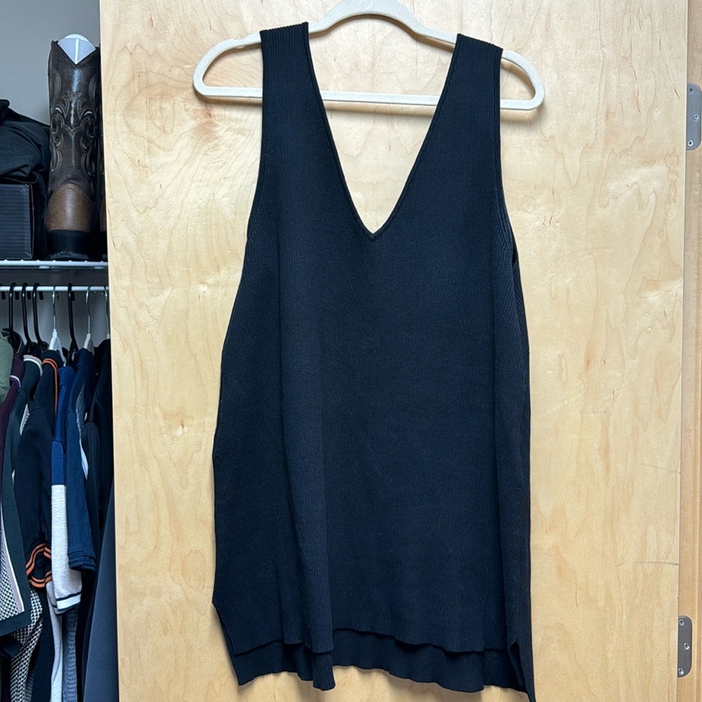 Legoe Heritage Black Tunic Size 4/Large w Zippers for Breastfeeding - Maternity